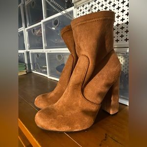 Sienna Booties | 5.5